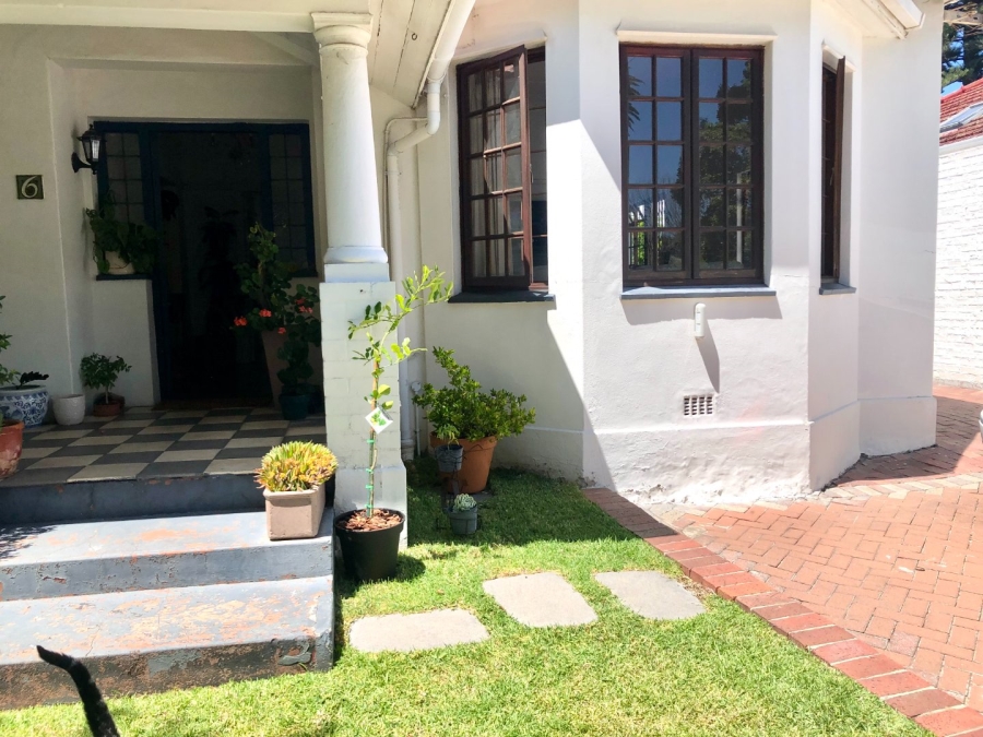 2 Bedroom Property for Sale in Rondebosch Western Cape